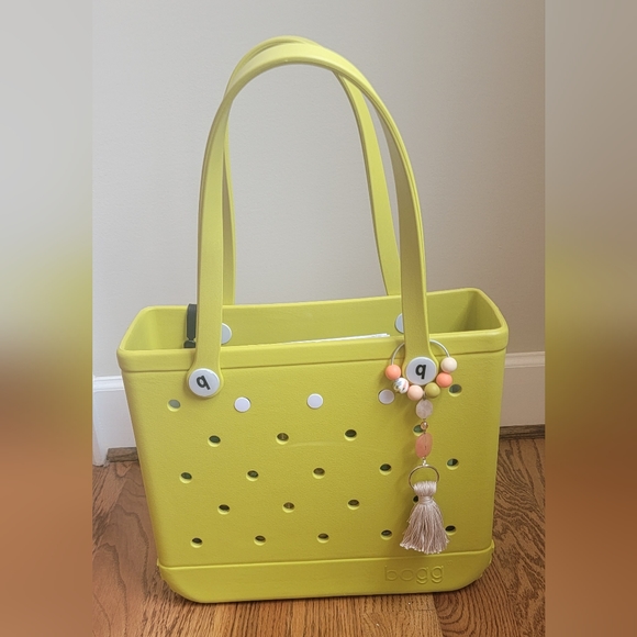 Tassels, Stones and Beads Bogg Bag Purse Charm - Picture 2 of 2